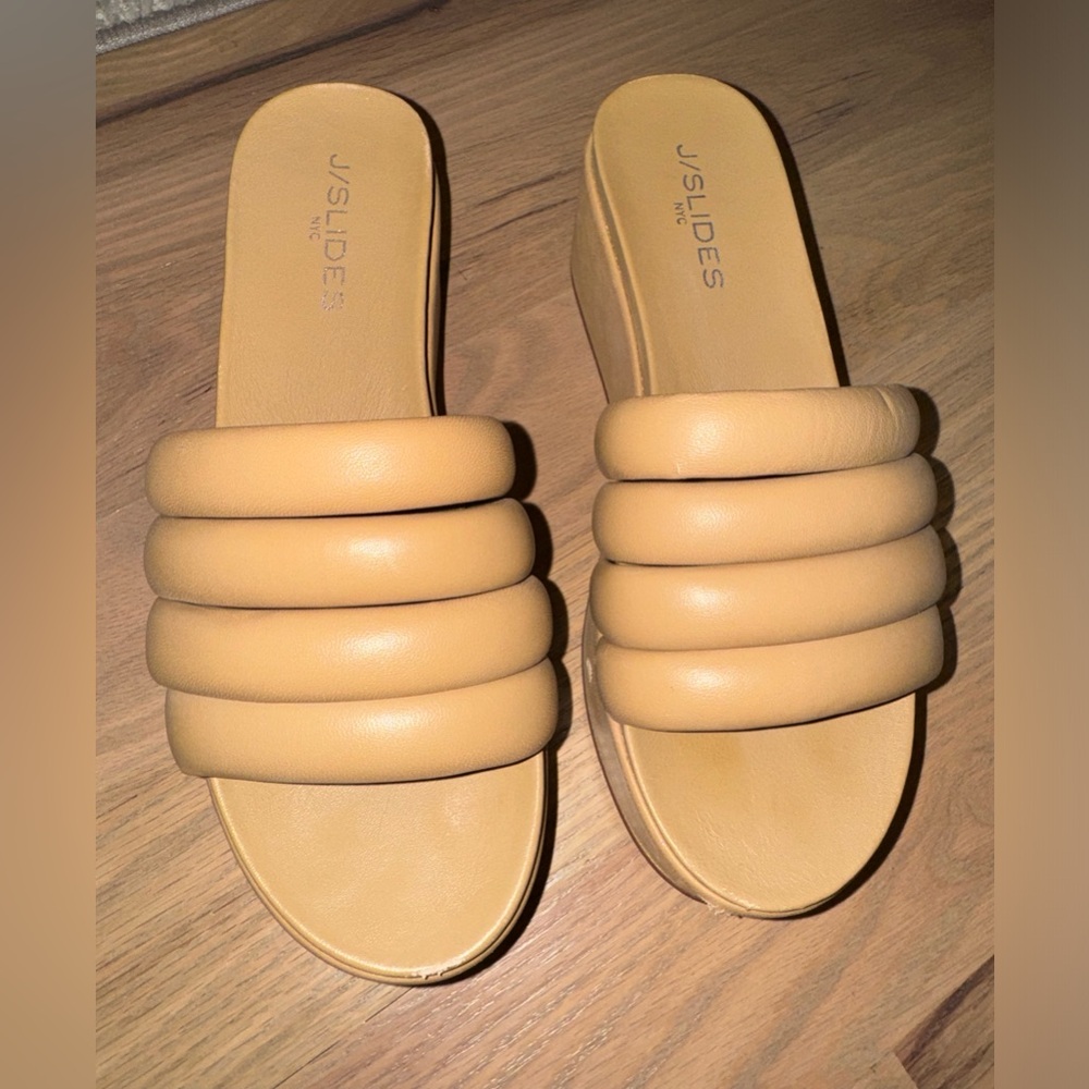 J / Slides QUIRKY SANDAL NUDE LEATHER